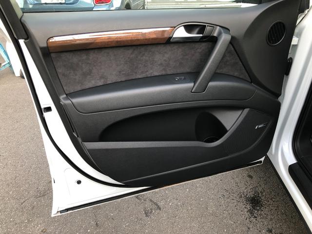 Ｑ７ ３．０ＴＦＳＩクワトロ　ＥＴＣ純正ＡＷナビＢカメＴＶＢＴ黒革シートヒーター（25枚目）