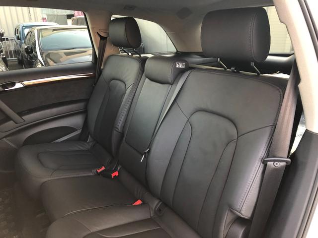 Ｑ７ ３．０ＴＦＳＩクワトロ　ＥＴＣ純正ＡＷナビＢカメＴＶＢＴ黒革シートヒーター（26枚目）