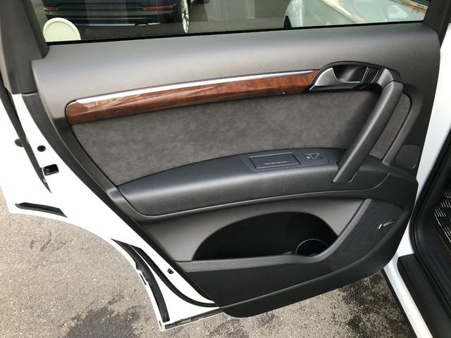 Ｑ７ ３．０ＴＦＳＩクワトロ　ＥＴＣ純正ＡＷナビＢカメＴＶＢＴ黒革シートヒーター（28枚目）