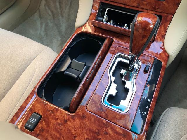 クラウン R-EX iFourQ-Pプレミアム50th 特別仕様車ナビバックカメラETCクルコン電動リアシェード(38枚目)