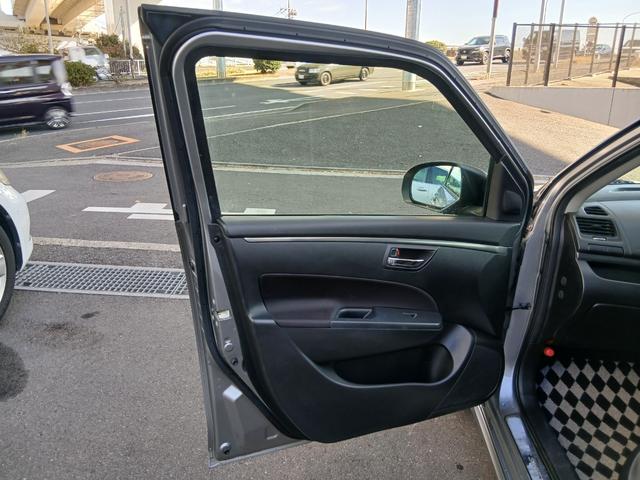 スイフトスポーツ ベースグレード　ＥＴＣ純正ＡＷ社外ナビ地デジＨＩＤパドルシフト（28枚目）