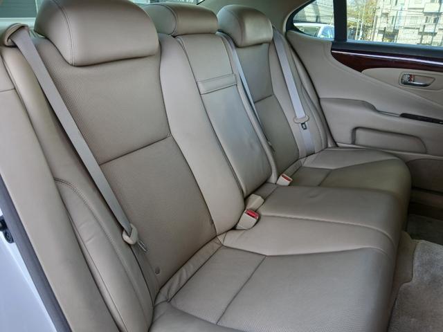 ＬＳ ＬＳ４６０　バージョンＳ　ナビＥＴＣバックカメラＴＶベージュ革パワートランク（20枚目）