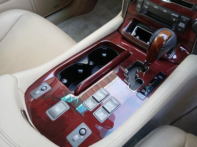 ＬＳ ＬＳ４６０　バージョンＳ　ナビＥＴＣバックカメラＴＶベージュ革パワートランク（42枚目）