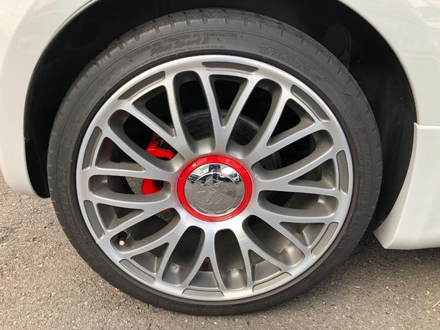 アバルト５９５ ツーリズモ　Ｒ７．１０タイベル交換済ＥＴＣパドル純正１７ＡＷ黒革（10枚目）