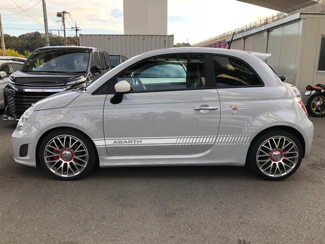 アバルト５９５ ツーリズモ　Ｒ７．１０タイベル交換済ＥＴＣパドル純正１７ＡＷ黒革（14枚目）