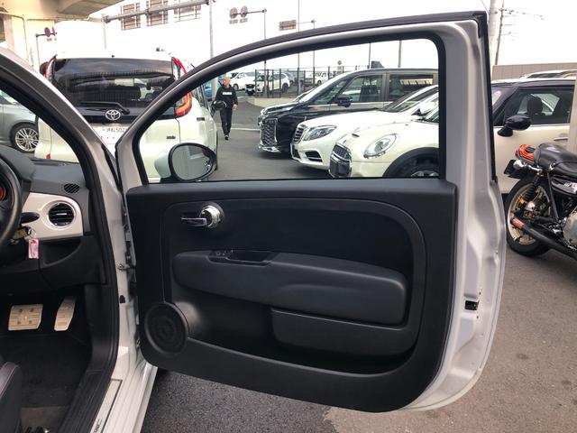 アバルト５９５ ツーリズモ　Ｒ７．１０タイベル交換済ＥＴＣパドル純正１７ＡＷ黒革（20枚目）