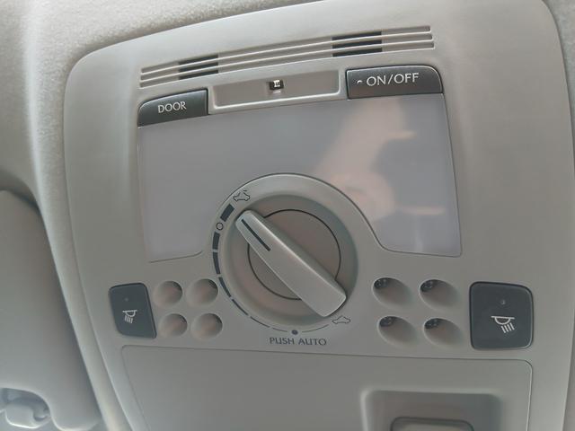 ＩＳ ＩＳ２５０　バージョンＬ　サンルーフナビＢカメ黒革ベンチレーション（16枚目）