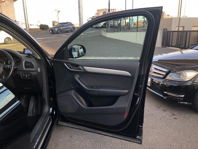 Q3 2.0TFSIクワトロ211PS ETC純ナビBカメルーフレールBluetooth禁煙(19枚目)