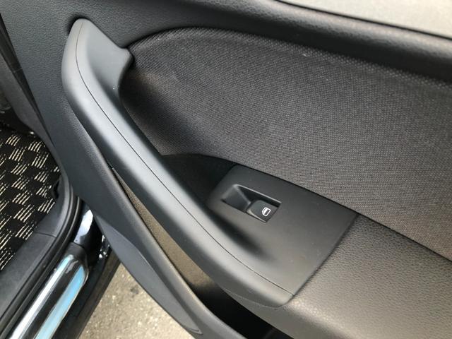 Q3 2.0TFSIクワトロ211PS ETC純ナビBカメルーフレールBluetooth禁煙(24枚目)