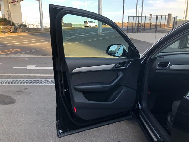 Q3 2.0TFSIクワトロ211PS ETC純ナビBカメルーフレールBluetooth禁煙(28枚目)