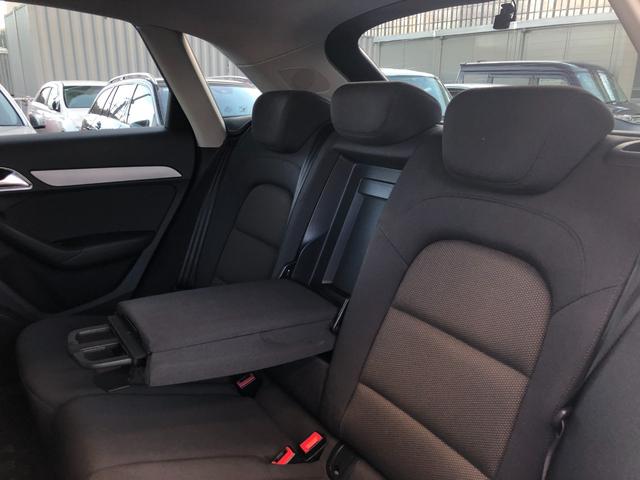 Q3 2.0TFSIクワトロ211PS ETC純ナビBカメルーフレールBluetooth禁煙(30枚目)