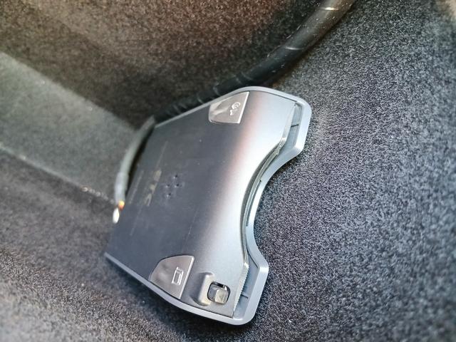 シャラン TSI コンフォートラインブルーモーションテクノロジ ETC純正AWナビ地デジBカメラBTオーディオ(12枚目)