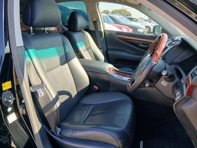 ＬＳ ＬＳ４６０　バージョンＳ　サンルーフ純正１９ＡＷＨＤＤナビＢカメ黒本革（5枚目）