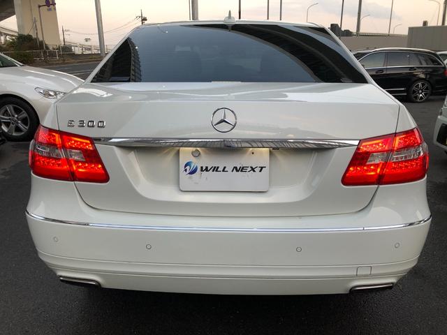 MERCEDES BENZ E-CLASS E300 BLUE EFFICIENCY AVANTGARDE