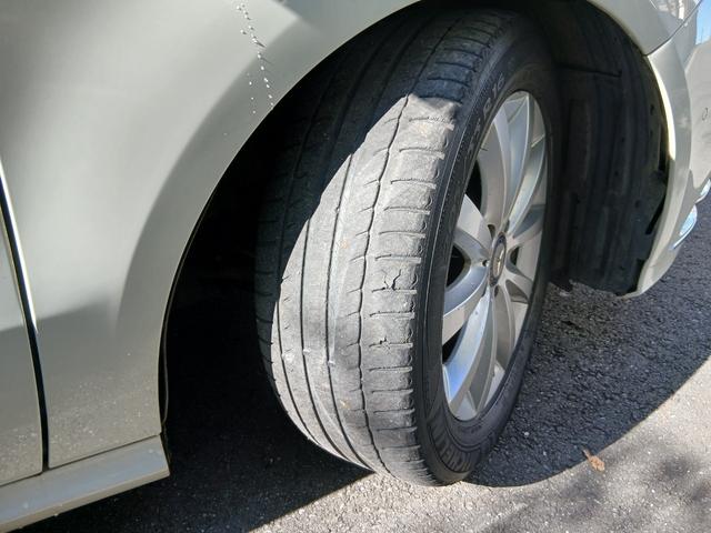 Bクラス B180 ブルーエフィシェンシー エクスクルーシブP バリューP セーフティP ブラウンレザー シートヒーター パワーシート バックカメラ パドルシフト パークトロニック ETC 16AW キーレス HID(4枚目)