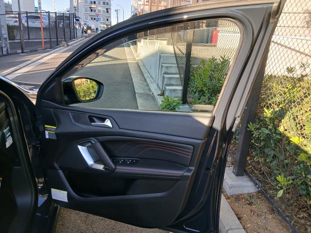 308 GT ブルーHDi パーキングセンサー ブラインドスポットモニター レーンキープアシスト ディスプレイオーディオ クルーズコントロール ハーフレザー パドルシフト ETC(31枚目)