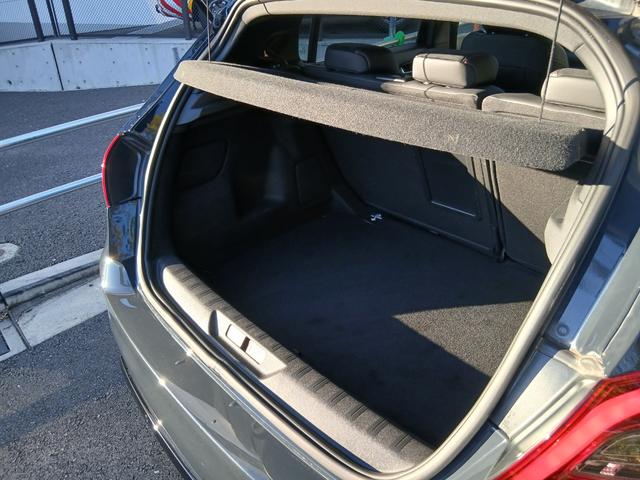 308 GT ブルーHDi パーキングセンサー ブラインドスポットモニター レーンキープアシスト ディスプレイオーディオ クルーズコントロール ハーフレザー パドルシフト ETC(32枚目)