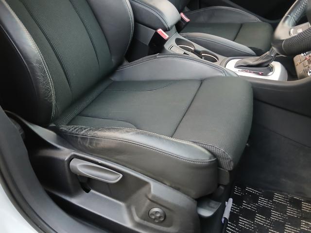 Ｑ３ ２．０ＴＦＳＩクワトロ１７０ＰＳ　Ｓラインパッケージ　ＥＴＣ純ナビＢカメラＨＦレザーシート禁煙車（17枚目）