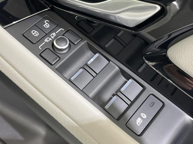 レンジローバーイヴォーク S 認定中古車 ワンオーナー車 前席シートヒーター パワーテールゲート インタラクティブドライバーディスプレイ プレミアムメタリックカラー 360°カメラ アダプティブクルーズコントロール(31枚目)