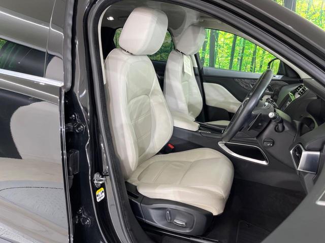 ◆高級感のある内装は、シートの痛みや擦れも少なくご満足いただける事と思います。インテリアガードコーティングにて、コンディション維持も容易となるご提案も可能でございます。お気軽にお申し付け下さい