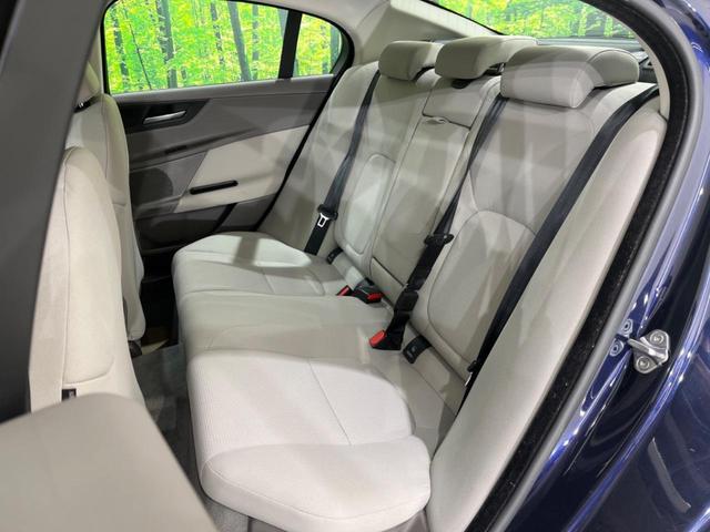 XE XE ピュア MERIDIANサウンド アダプティブクルーズコントロール レーンデパーチャワーニング インタラクティブドライバーディスプレイ バックカメラ パドルシフト 純正17インチアルミホイール(27枚目)