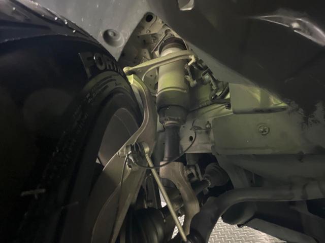 レンジローバーヴェラール Ｒ　ダイナミック　Ｓ　Ｐ２５０　認定中古車　パノラミックガラスルーフ　パークアシスト　ブラックコントラストルーフ　フロント／リヤシートヒーター　シートメモリー　ＭＥＲＩＤＩＡＮサウンド　ステアリングホイールヒーター（51枚目）