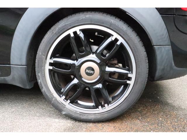 ＭＩＮＩ クーパー　クラブマン　ボンドストリート６速マニュアルトランスミッションＪＣＷエアロキット２０２５年８月１２カ月定期点検（エンジンオイルエレメント交換）（39枚目）