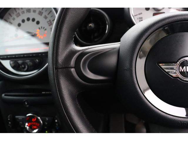 ＭＩＮＩ クーパー　クラブマン　ボンドストリート６速マニュアルトランスミッションＪＣＷエアロキット２０２５年８月１２カ月定期点検（エンジンオイルエレメント交換）（57枚目）