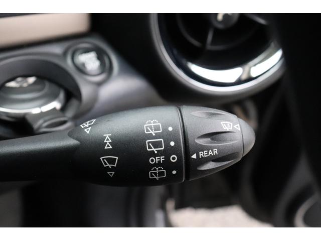 ＭＩＮＩ クーパー　クラブマン　ボンドストリート６速マニュアルトランスミッションＪＣＷエアロキット２０２５年８月１２カ月定期点検（エンジンオイルエレメント交換）（62枚目）