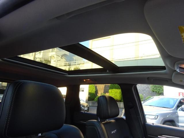 SRT8 6.4HEMI SR ナビTV クルコン(13枚目)