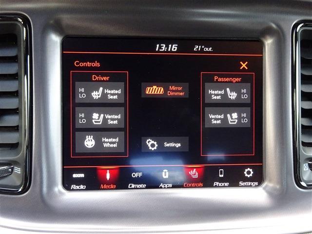 ダッジ・チャレンジャー Ｒ／Ｔ　スキャットパック　ワイドボディ　カープレイ接続　シートヒータークーラー　ステアリングヒーター　ＨＥＭＩ　社外ナビＴＶ（33枚目）