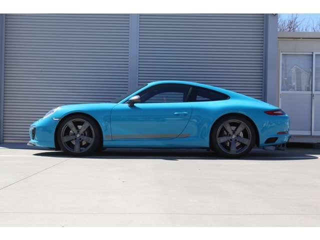 911カレラT 7MT 日本未発売 マイアミブル- 4人乗り(5枚目)