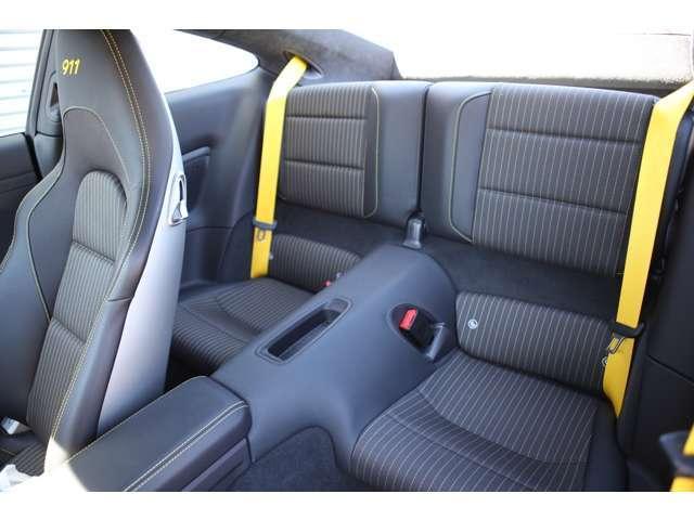 911カレラT 7MT 日本未発売 マイアミブル- 4人乗り(14枚目)