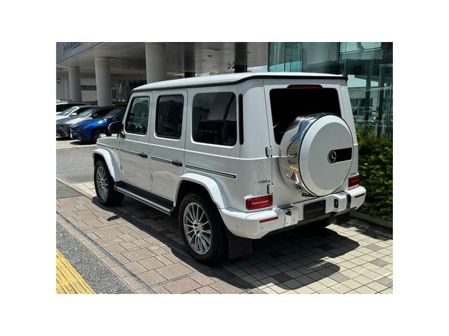 Ｇクラス Ｇ４００　ｄ　ＡＭＧライン　ラグジュアリーパッケージ　アダプティブダンピングシステム　ＥＴＣ　ＬＥＤヘッドライト　ＴＶ　アイドリングストップ　クルーズコントロール　コネクテッド機能　サイドカメラ　サンルーフ・ガラスルーフ