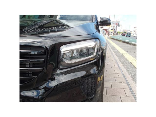 GLB GLB180 エディションブラックスターズ 3列シート AMGライン Bluetooth接続 ETC LEDヘッドライト TV コネクテッド機能 サイドカメラ シートヒーター ナビ バックモニター パワーシート フロアマット フロントカメラ(5枚目)