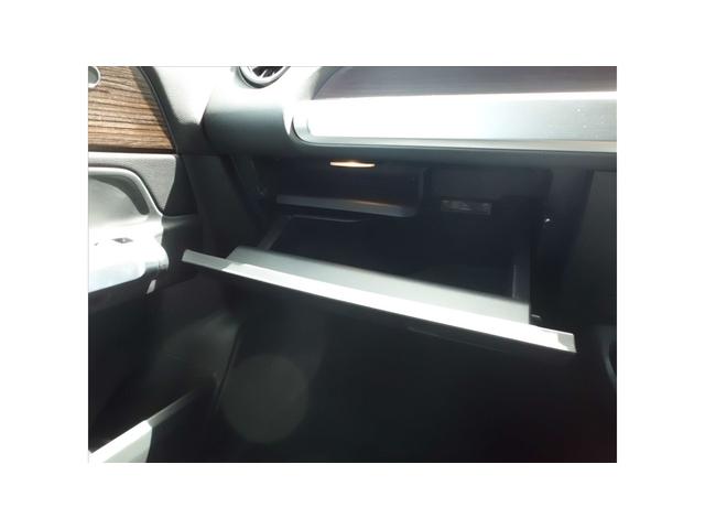 GLB GLB180 エディションブラックスターズ 3列シート AMGライン Bluetooth接続 ETC LEDヘッドライト TV コネクテッド機能 サイドカメラ シートヒーター ナビ バックモニター パワーシート フロアマット フロントカメラ(20枚目)