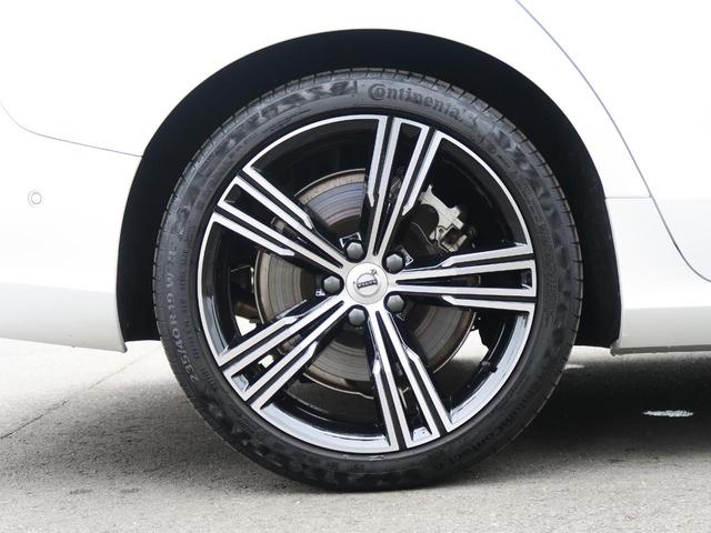 T6 ツインエンジン AWD インスクリプション 認定中古車 プラグインハイブリッド パノラマガラスサンルーフ ナッパレザーシート harman/kardon テーラードダッシュボード オプション19インチアルミ 360度ビューカメラ 1オーナー(50枚目)