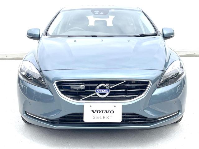 Ｖ４０ Ｔ４　ＳＥ　茶革シート　インテリセーフ　衝突被害軽減ブレーキ　レーダークルーズ　禁煙車　シートヒーター　パワーシート　純正ナビ　バックカメラ　Ｂｌｕｅｔｏｏｔｈ　フルセグＴＶ　ＨＩＤヘッドライト（18枚目）