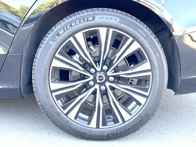 Ｖ６０ アルティメット　Ｂ４　認定中古車　ナッパレザーシート　Ｂ＆Ｗプレミアムオーディオ　インテリセーフ　衝突被害軽減ブレーキ　３６０°ビューカメラ　パイロットアシスト　レーダークルーズ　純正９インチナビ　マッサージ機能付きシート（37枚目）