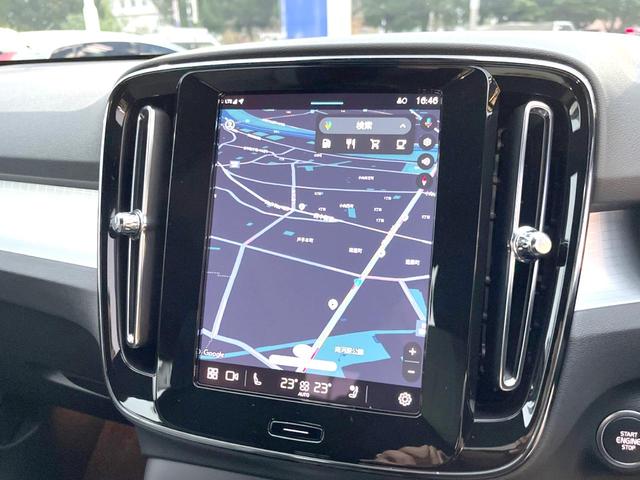 ＸＣ４０ プラス　Ｂ３　認定中古車　インテリセーフ　衝突被害軽減ブレーキ　３６０°ビューカメラ　パイロットアシスト　レーダークルーズ　純正９インチナビ　シートヒーター　ＡｐｐｌｅＣａｒＰｌａｙ　Ｂｌｕｅｔｏｏｔｈ　ＥＴＣ（31枚目）