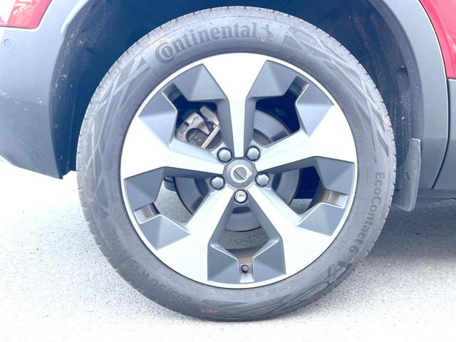 XC40 アルティメット B4 AWD 認定中古車 サンルーフ haman/kardon 革シート Googleナビ 360°ビューカメラ 禁煙車 シートヒーター ハンドルヒーター メモリー機能付きパワーシート パワーテールゲート(49枚目)