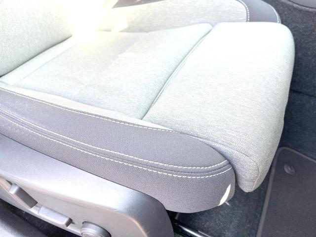 ＸＣ４０ プラス　プロ　Ｂ４　ＡＷＤ　認定中古車　ＡＷＤインテリセーフ　衝突被害軽減ブレーキ　レーダークルーズ　純正９インチナビ　フロントカメラ　バックカメラ　サイドカメラ　純正ナビ　シートヒーター　ＬＥＤヘッドライト　Ｂｌｕｅｔｏｏｔｈ（53枚目）