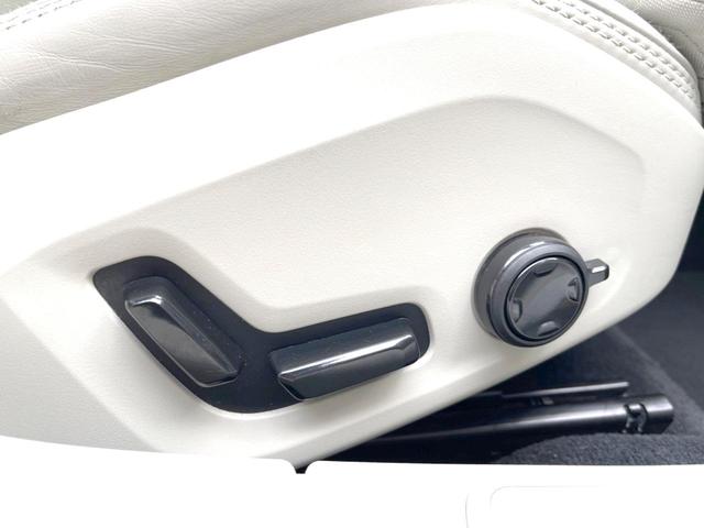 Ｖ６０ アルティメット　Ｂ４　ダークエディション　認定中古車　パノラマルーフ　Ｂｏｗｅｒｓ　＆　Ｗｉｌｋｉｎｓ　Ｇｏｏｇｌｅナビ　インテリセーフ　衝突被害軽減　３６０°ビューカメラ　パイロットアシスト　レーダークルーズ　シートヒーター　パワーシート（9枚目）