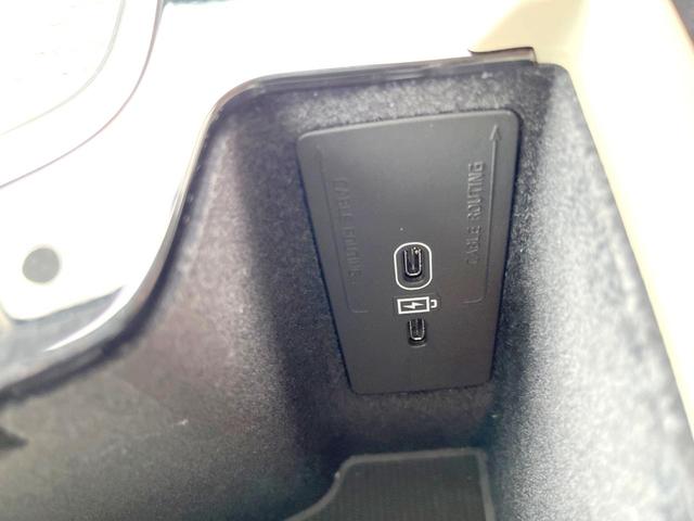 Ｖ６０ アルティメット　Ｂ４　ダークエディション　認定中古車　パノラマルーフ　Ｂｏｗｅｒｓ　＆　Ｗｉｌｋｉｎｓ　Ｇｏｏｇｌｅナビ　インテリセーフ　衝突被害軽減　３６０°ビューカメラ　パイロットアシスト　レーダークルーズ　シートヒーター　パワーシート（40枚目）