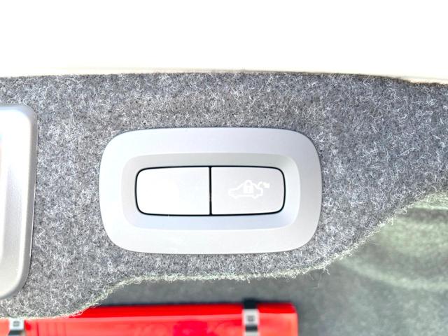 S60 T5 インスクリプション 認定中古車 ナッパレザー harman/kardon インテリセーフ 衝突被害軽減ブレーキ 360°ビューカメラ パイロットアシスト レーダークルーズ 純正9インチナビ シートヒーター フルセグナビ(53枚目)