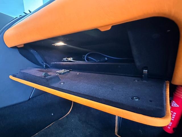 ガヤルド ＬＰ５６０－４　オレンジキャリパー　ダブルウィッシュボーン　ベンチレーテッドディスク　フロントリフター　パワーシート　ネロ・ノクティス　ガラスエンジンフード（23枚目）