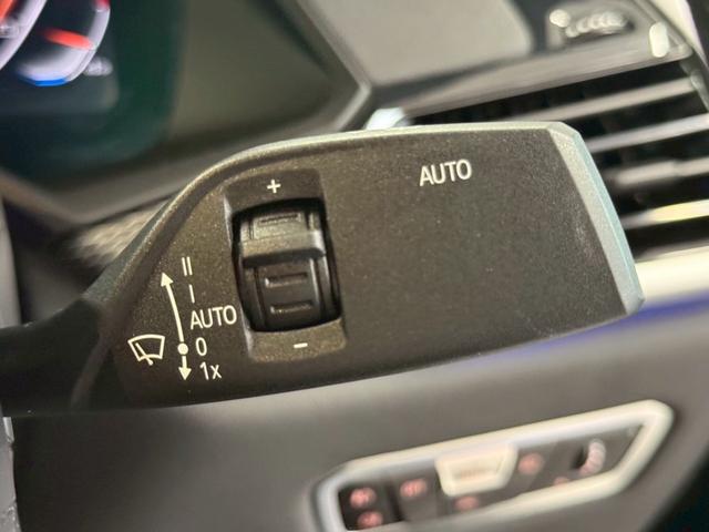 Ｘ６ ｘＤｒｉｖｅ　３５ｄ　Ｍスポーツ　ディーゼルターボ　４ＷＤ　ファストトラックＰＫＧ・Ｍカーボン（ミラーキャップ・リアスポイラー）・カーボンファイバーインテリアトリム・電動パノラマサンルーフ・２２インチダブルスポークスタイリング（31枚目）
