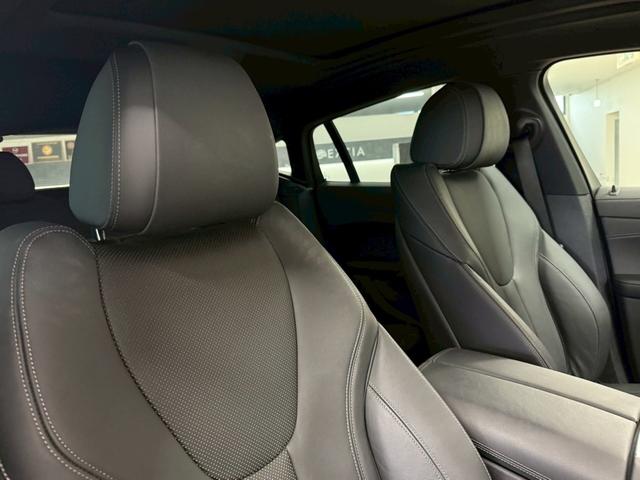 Ｘ６ ｘＤｒｉｖｅ　３５ｄ　Ｍスポーツ　ディーゼルターボ　４ＷＤ　ファストトラックＰＫＧ・Ｍカーボン（ミラーキャップ・リアスポイラー）・カーボンファイバーインテリアトリム・電動パノラマサンルーフ・２２インチダブルスポークスタイリング（51枚目）
