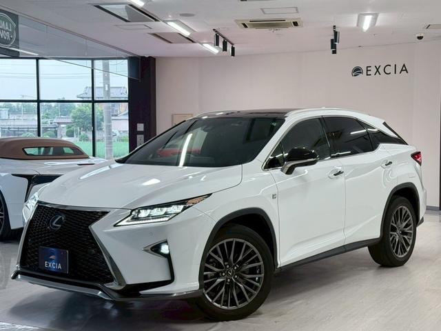 ＲＸ ＲＸ３００　Ｆスポーツ　３眼ＬＥＤヘッドライト・ＨＵＤ・パノラマハーフ・赤革シート＆ベンチレーション・ハンドルヒーター＆シートヒーター・置くだけ充電・サイド＆バックカメラ・ＴＶジャンパー・メーカーＯＰナビ（8枚目）