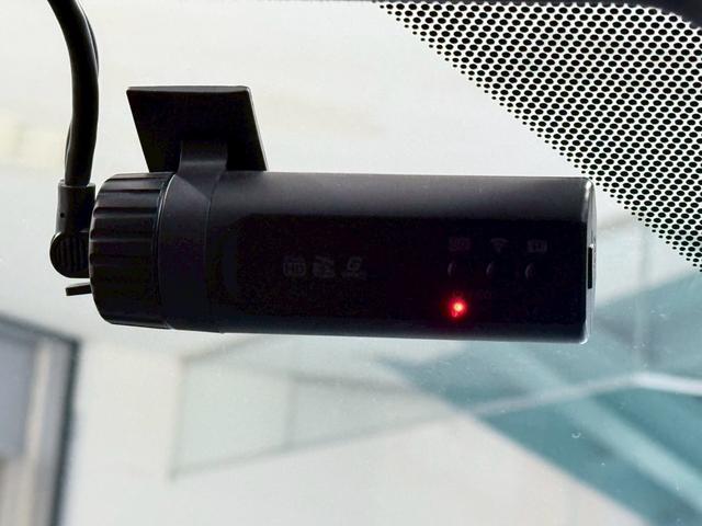 ＲＸ ＲＸ３００　Ｆスポーツ　３眼ＬＥＤヘッドライト・ＨＵＤ・パノラマハーフ・赤革シート＆ベンチレーション・ハンドルヒーター＆シートヒーター・置くだけ充電・サイド＆バックカメラ・ＴＶジャンパー・メーカーＯＰナビ（40枚目）